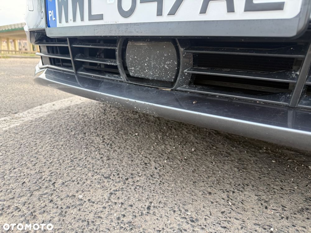 BMW Seria 5 530i Luxury Line - 9