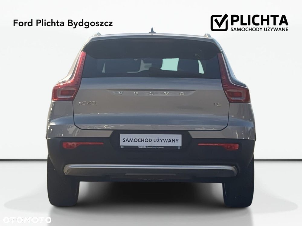 Volvo XC 40 - 6