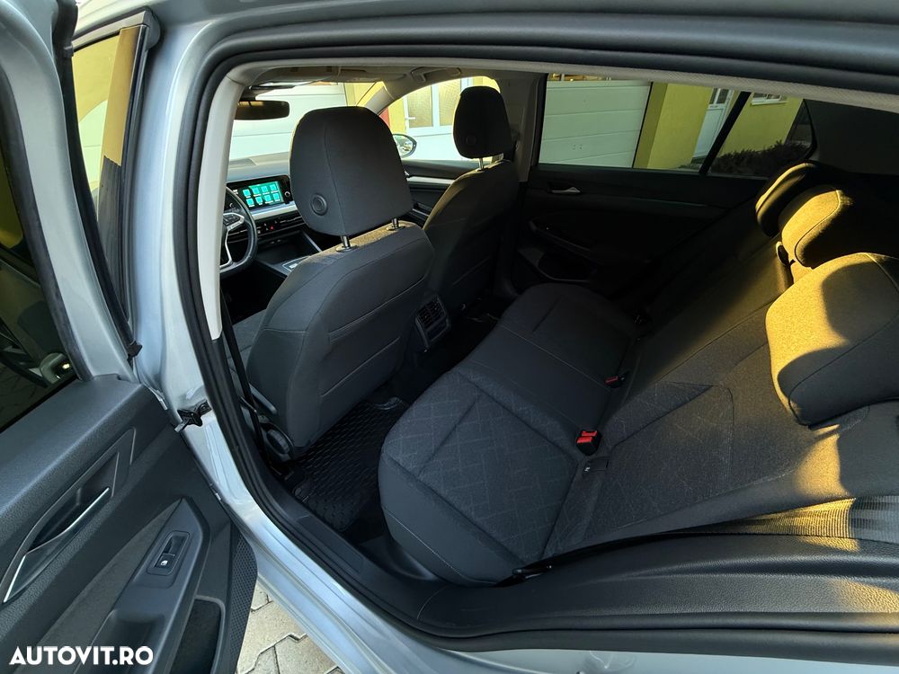 Volkswagen Golf 1.5 eTSI ACT DSG MHEV Life - 15