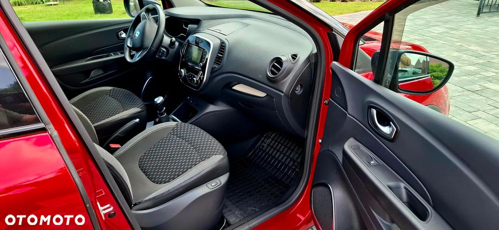 Renault Captur ENERGY TCe 120 Experience - 29