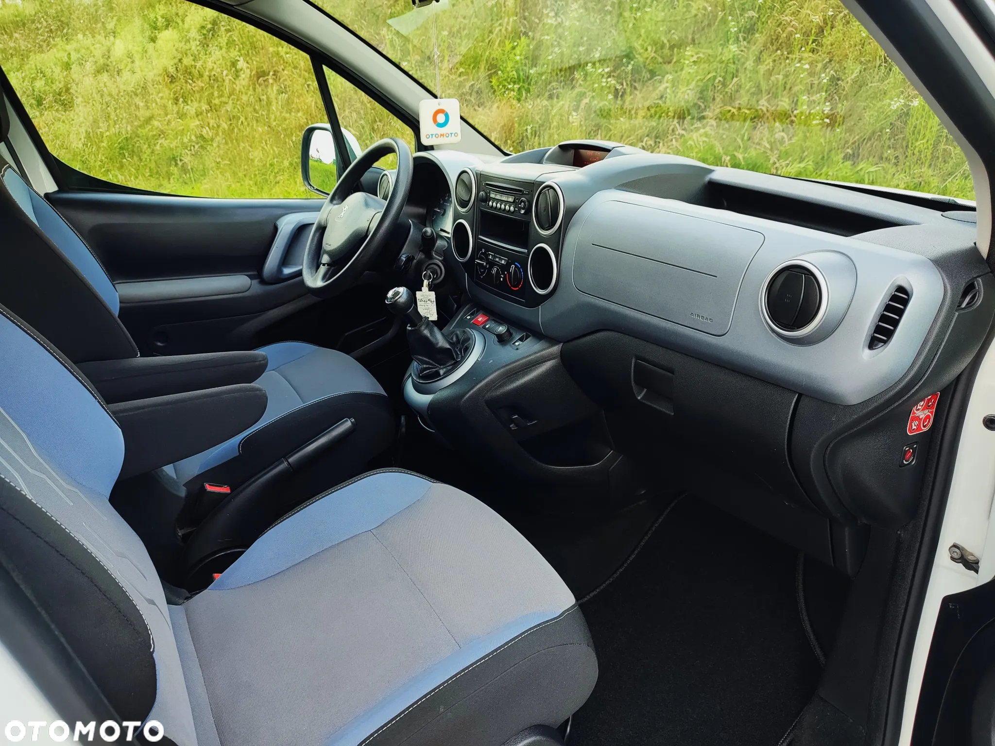 Peugeot Partner Tepee 120 VTi Active - 26