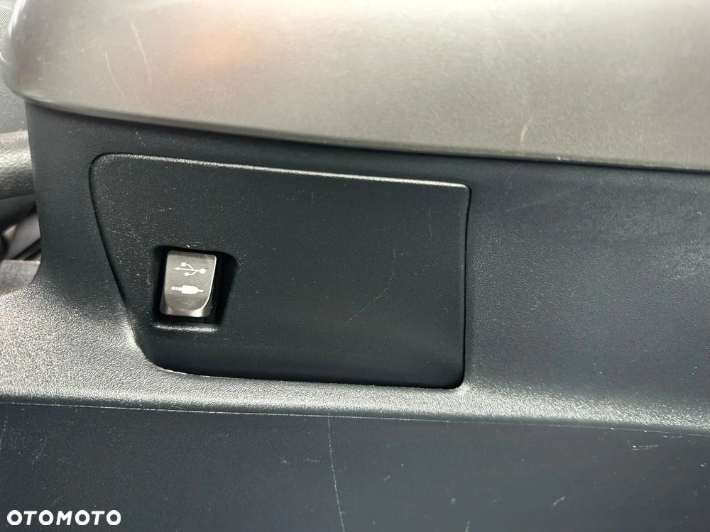 Toyota Verso 1.8 5-Sitzer Executive - 16