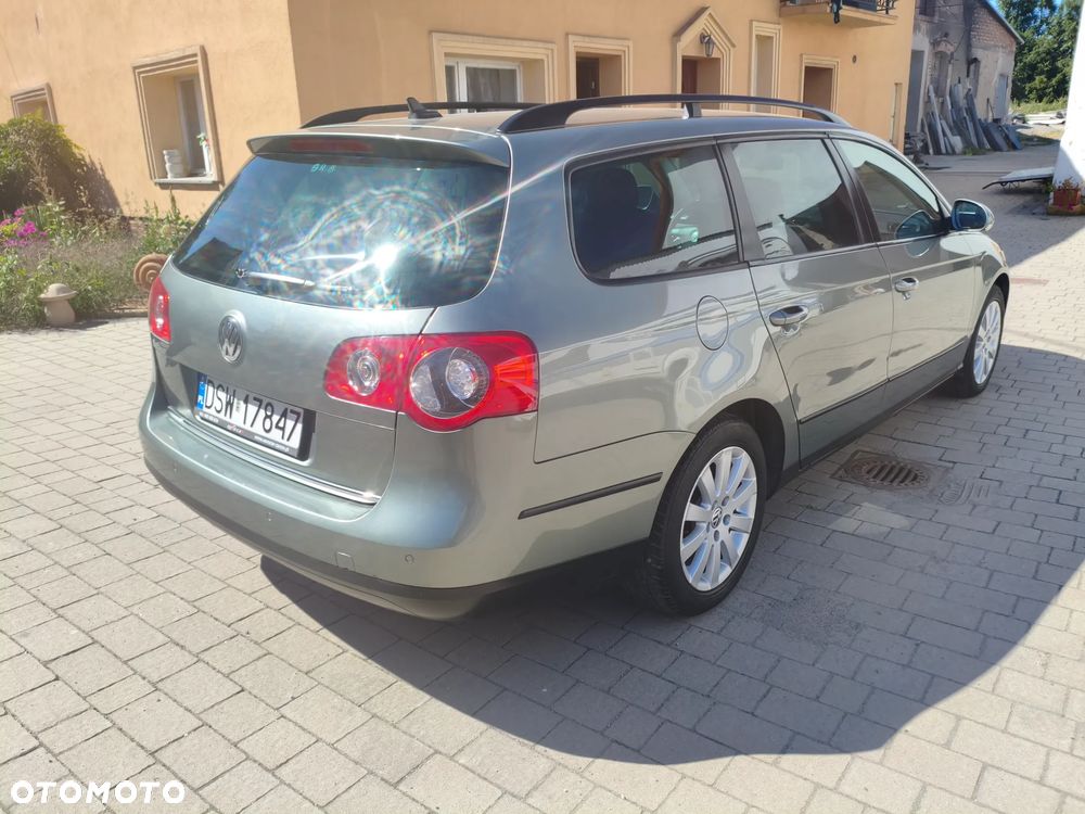 Volkswagen Passat 2.0 TDI Trendline - 7