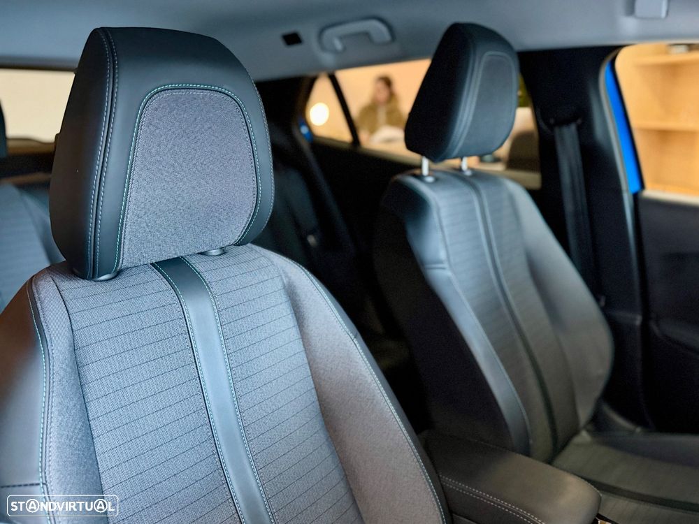 Peugeot e-2008 50 kWh Allure Pack - 9