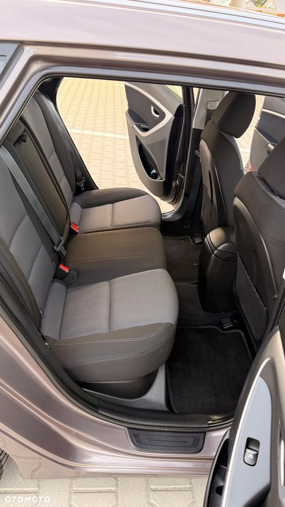Hyundai i30 1.4 CRDi Style - 12