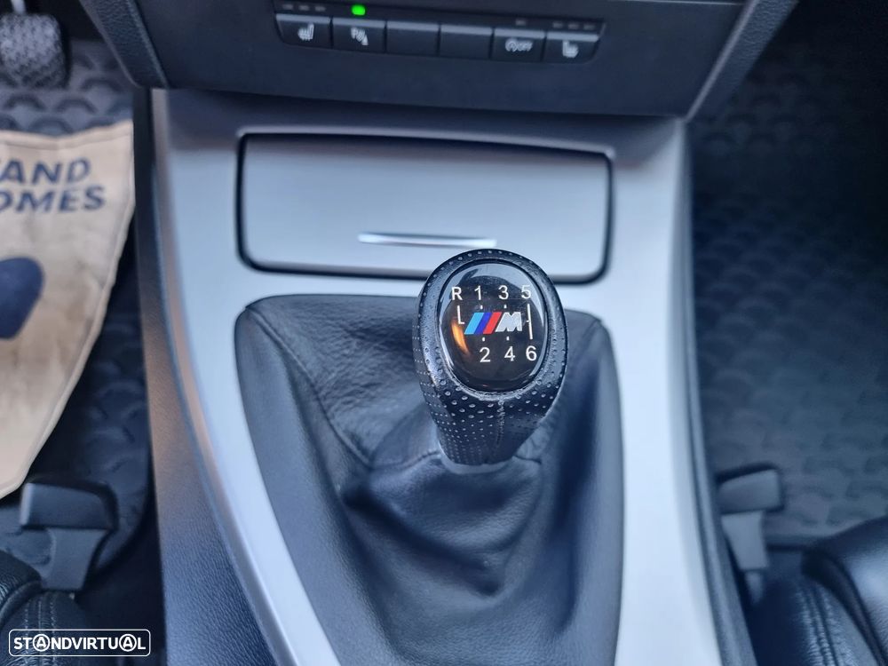 BMW 320 d Touring Sport - 22