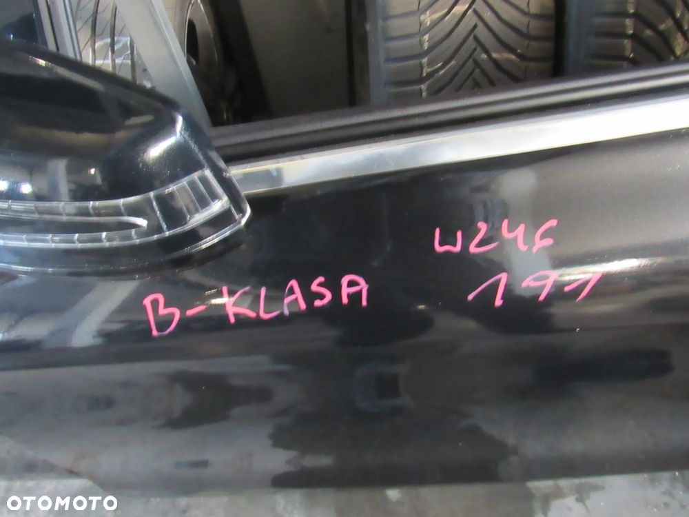 mercedes b klasa w246 przednie lewe drzwi 191 .. - 4