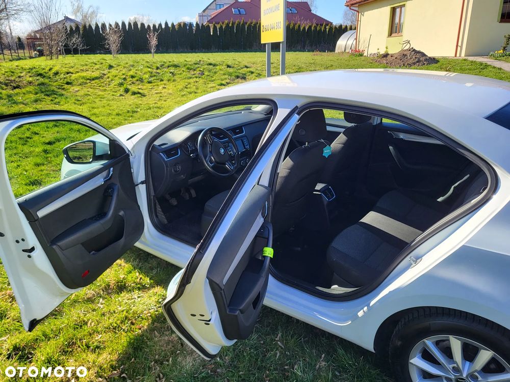 Skoda Octavia 1.4 TSI Ambition - 6