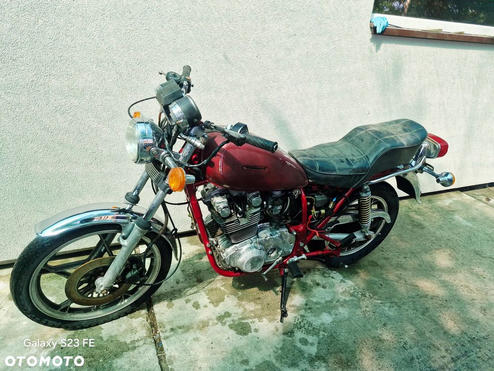 Suzuki GS - 1