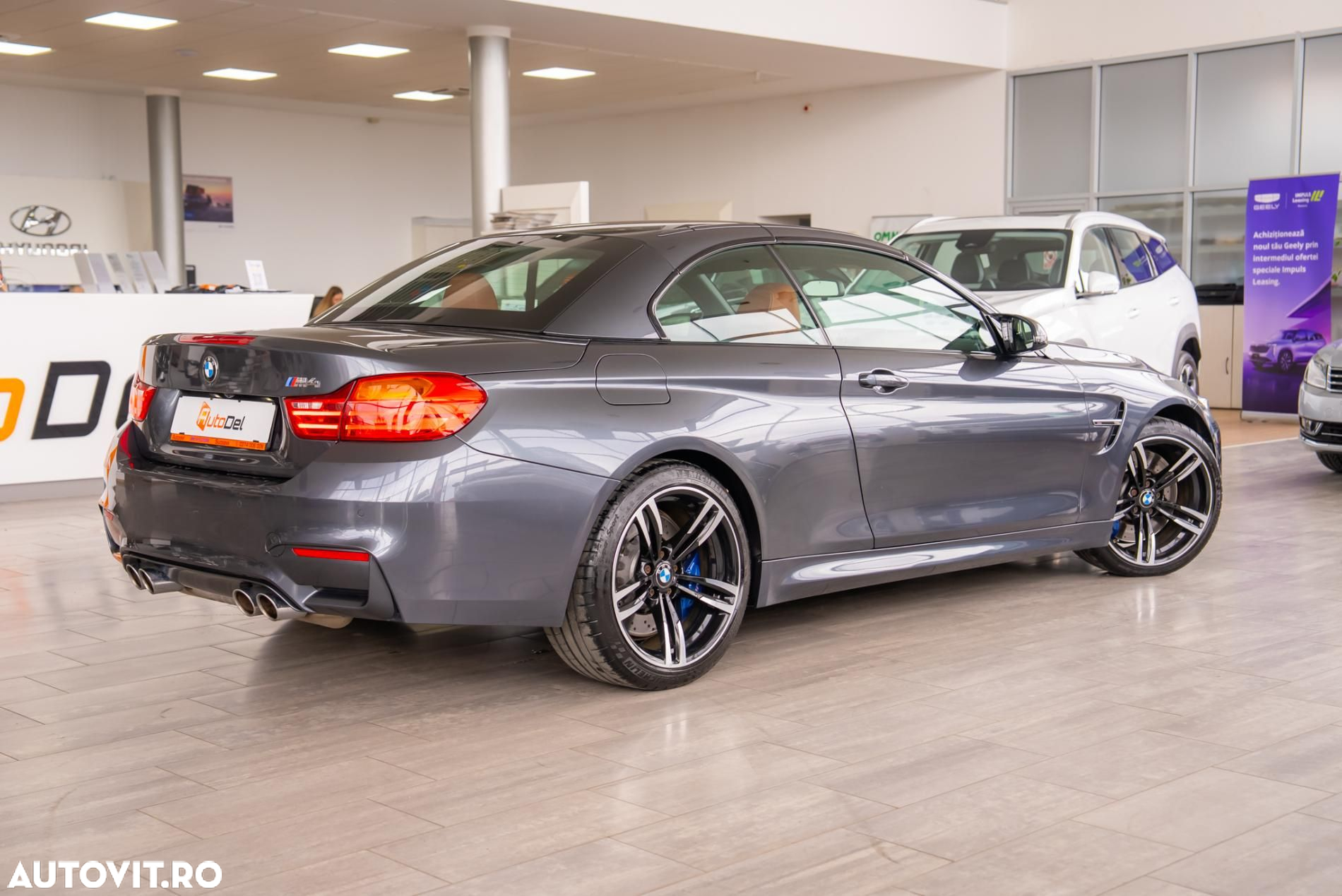 BMW M4 Cabrio DKG - 32