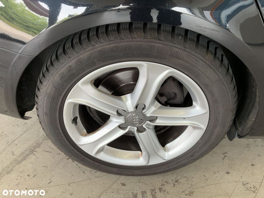 Audi A4 Limousine 2.0 TDI DPF Ambition - 17