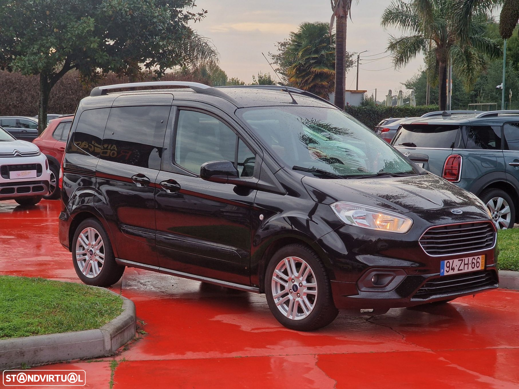 Ford Tourneo Courier 1.0 EcoBoost Titanium - 3