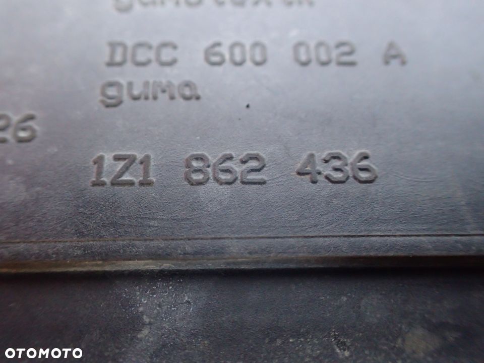 KOMPLET DYWANIKÓW SKODA OCTAVIA 1Z1862436 RADOM - 3