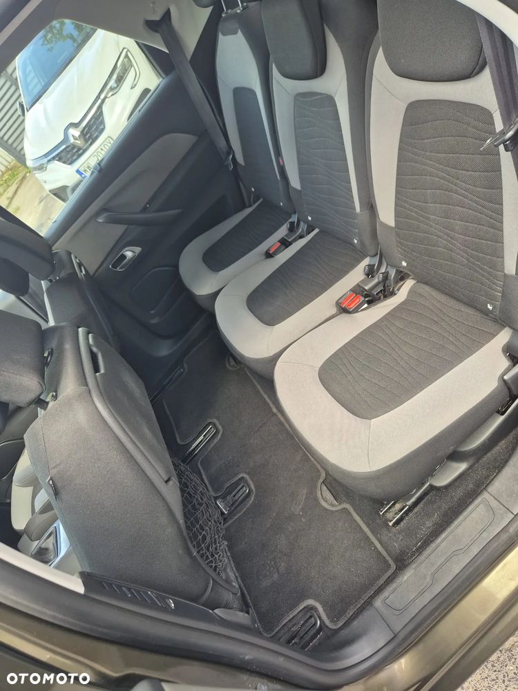 Citroën C4 Picasso 1.6 THP Exclusive - 19