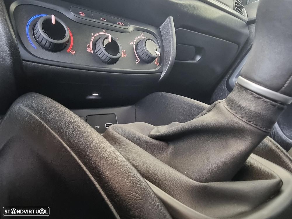 Fiat Tipo Station Wagon 1.3 M-Jet Street — fotografia 29