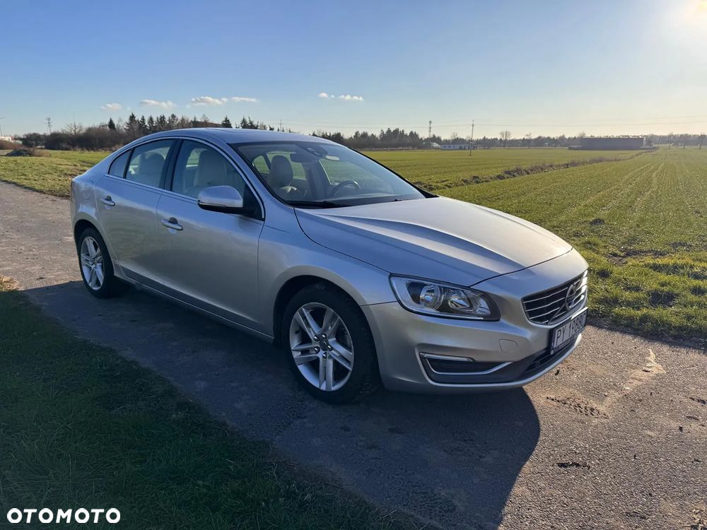 Volvo S60 T5 Geartronic Momentum - 11
