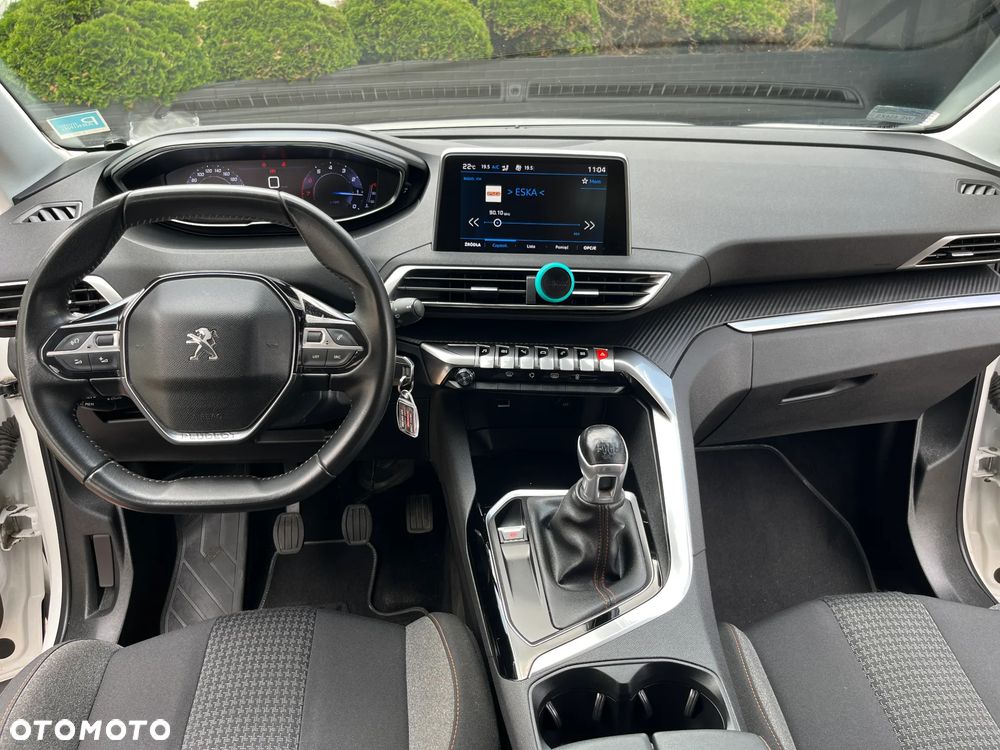 Peugeot 3008 1.2 PureTech Active S&S - 12