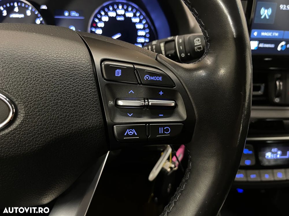 Hyundai i30 1.5 110CP M/T Highway - 18