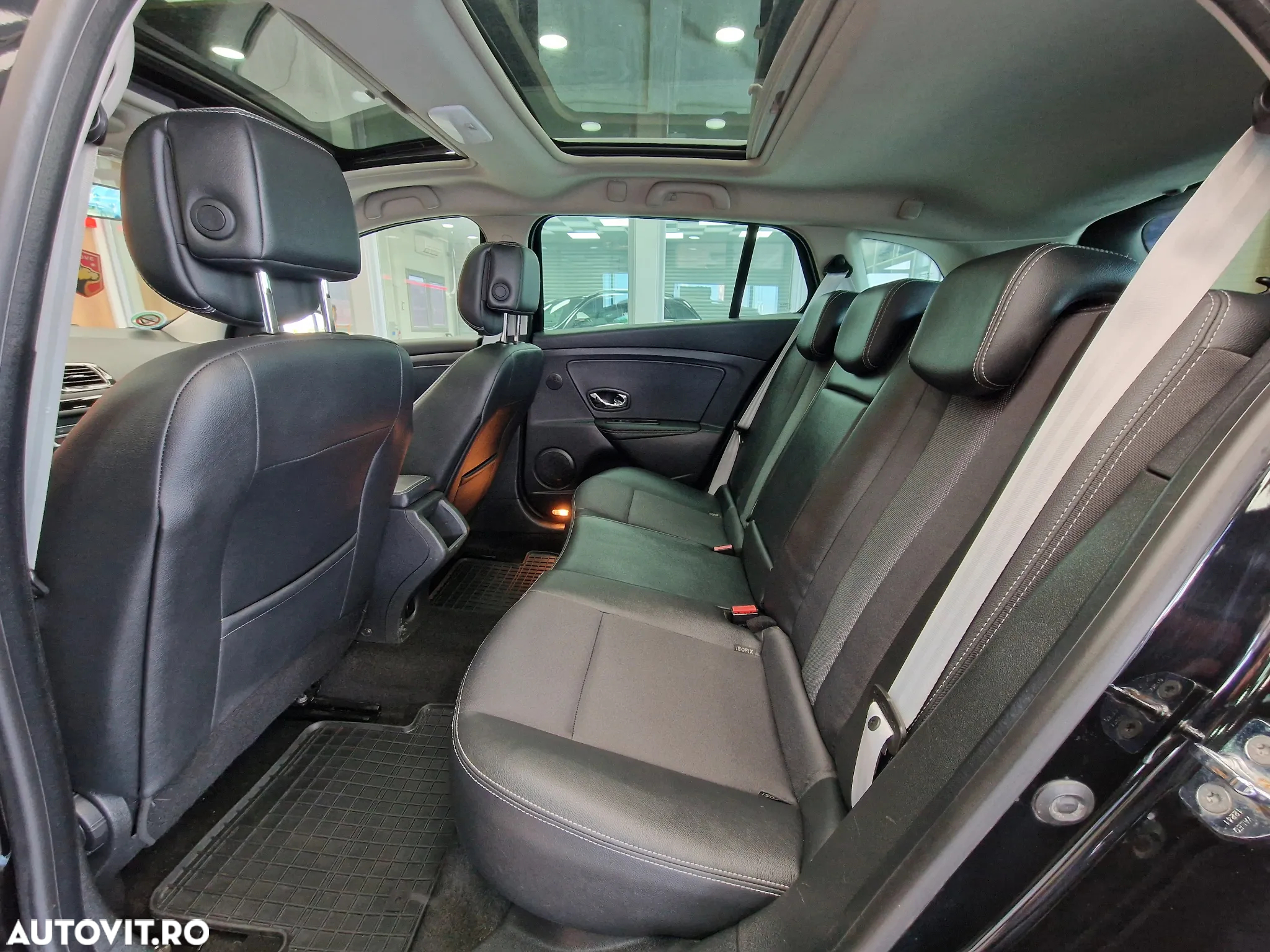 Renault Megane dCi 110 FAP EDC Bose Edition - 7