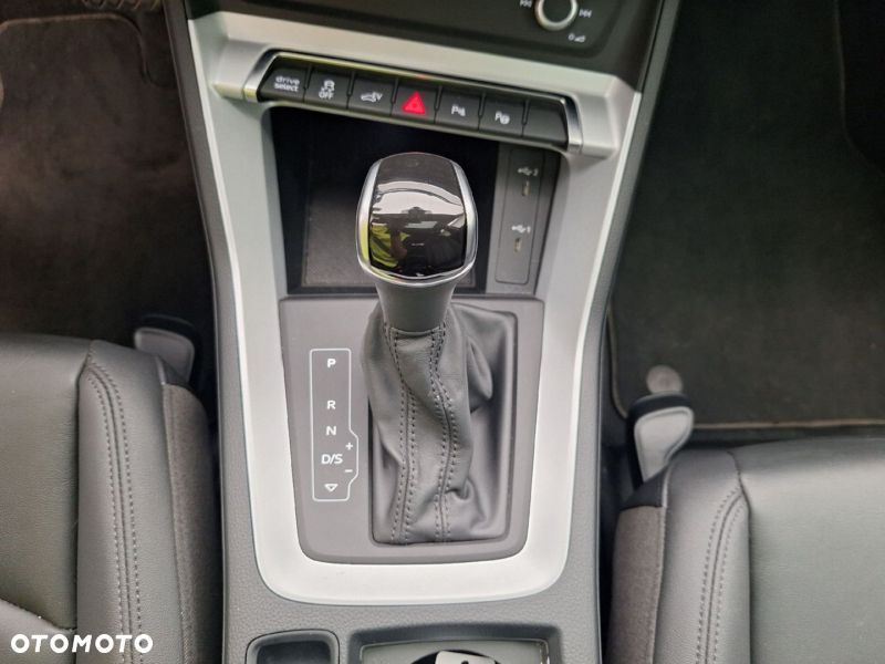 Audi Q3 Sportback 45 TFSIe S tronic - 10