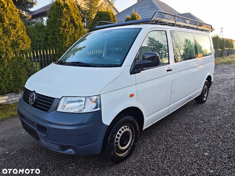 Volkswagen Transporter Shuttle Lang - 9