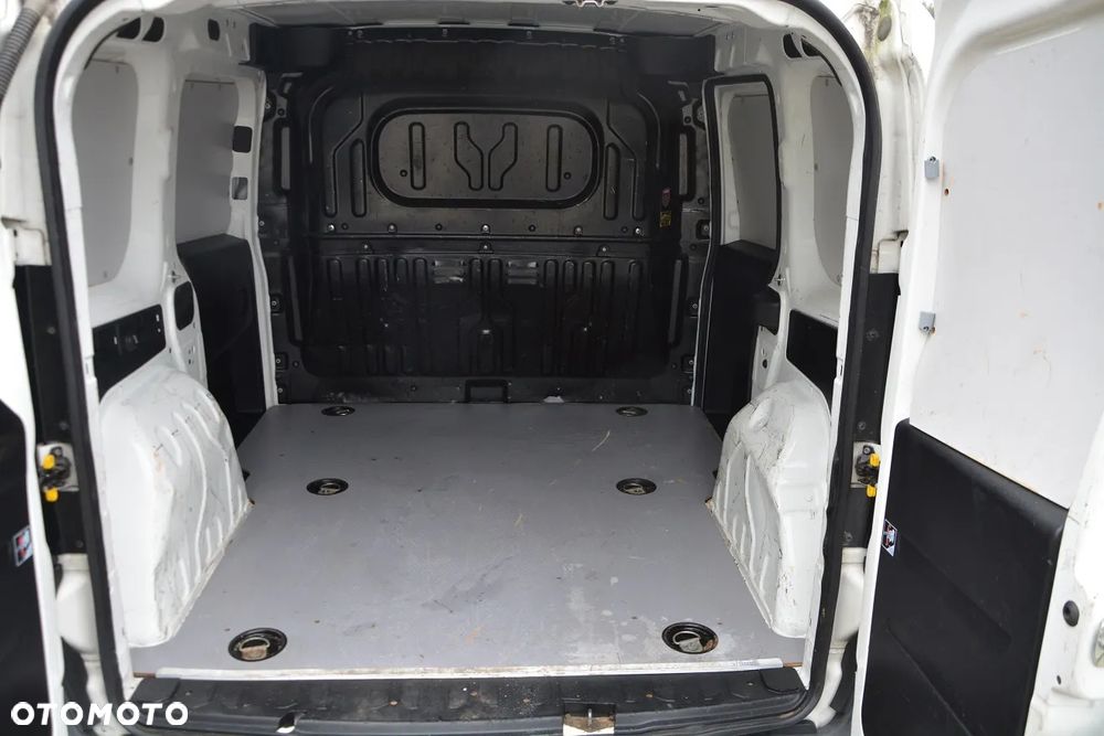 Fiat Doblo - 11