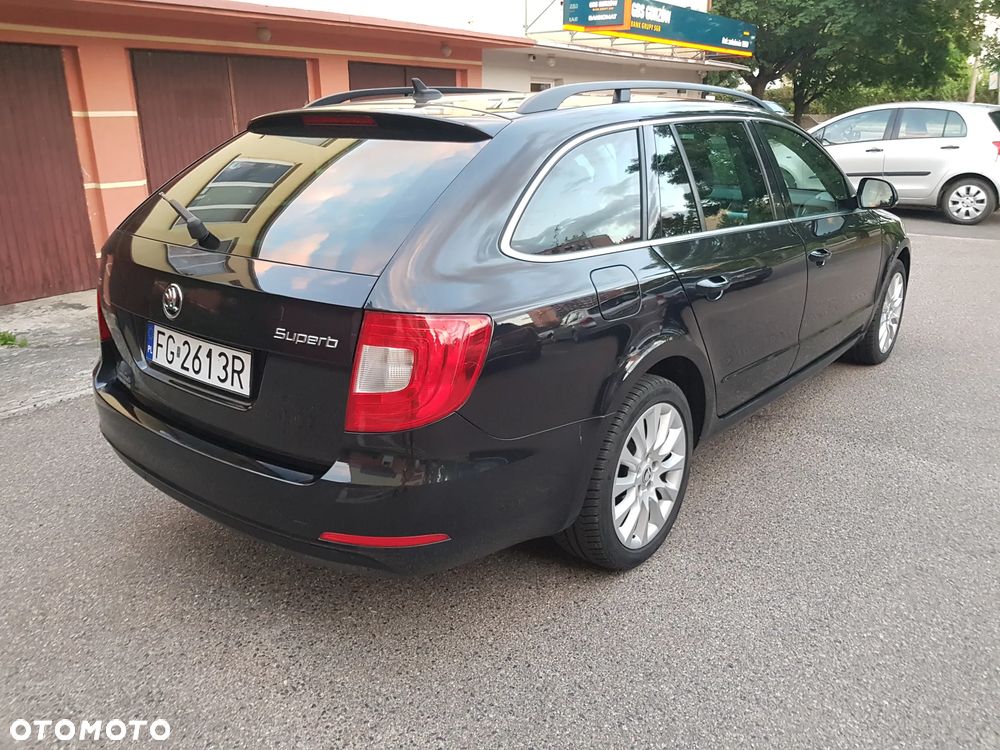 Skoda Superb 2.0 TDI Business DSG - 6