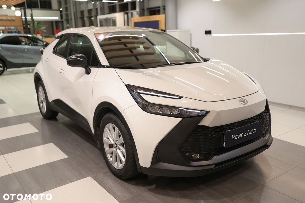 Toyota C-HR - 4