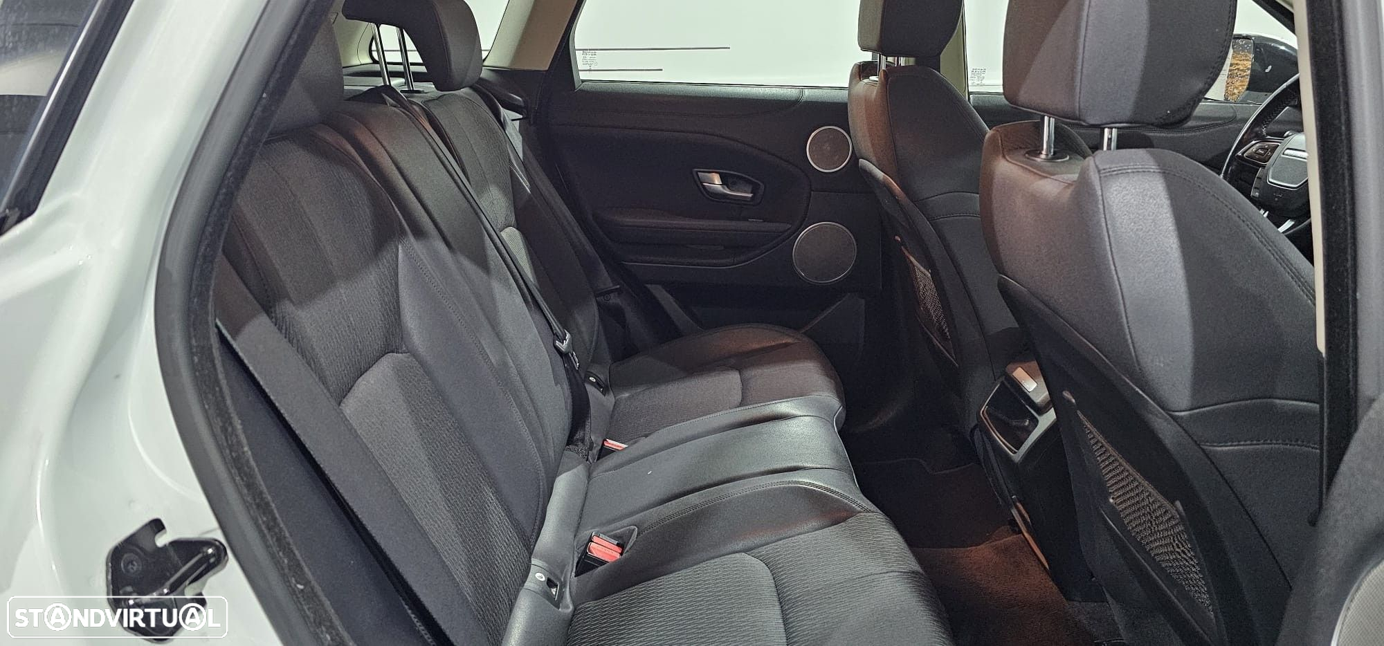 Land Rover Range Rover Evoque 2.0 eD4 SE Dynamic - 11
