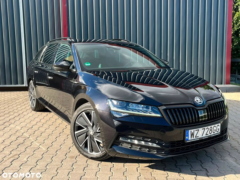 Skoda Superb 2.0 TDI SCR Sportline DSG - 2