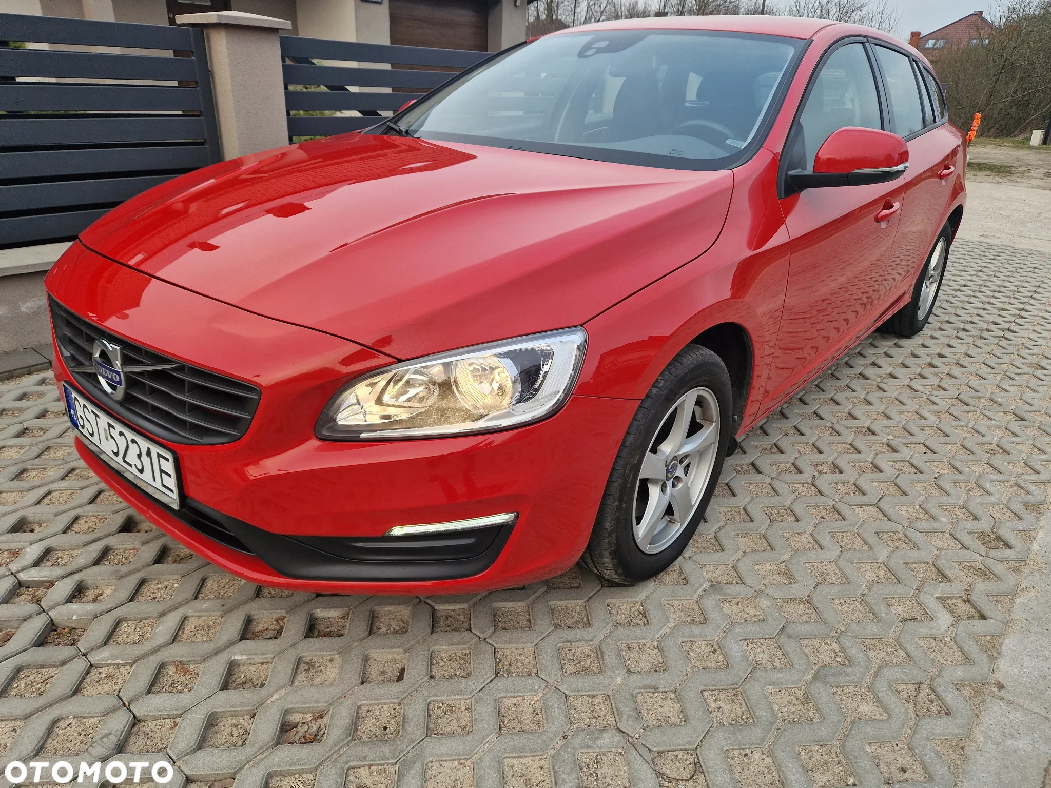Volvo V60 D3 Drive-E Dynamic Edition (Kinetic) - 11
