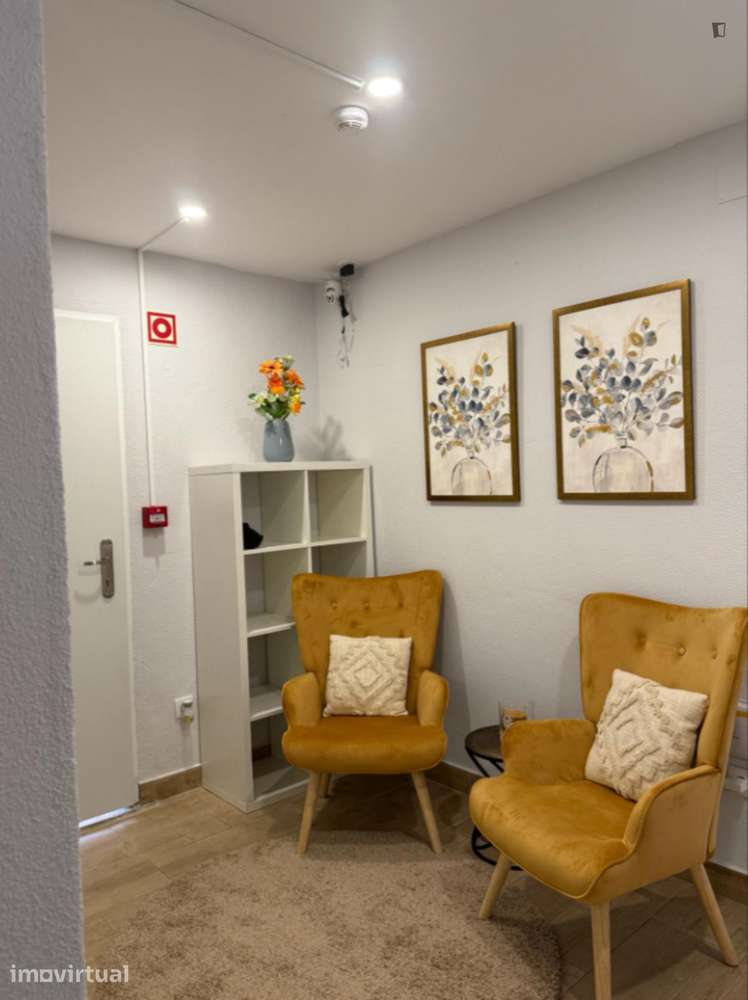 Quarto - localizado em Amadora Lisbon - Grande imagem: 5/24