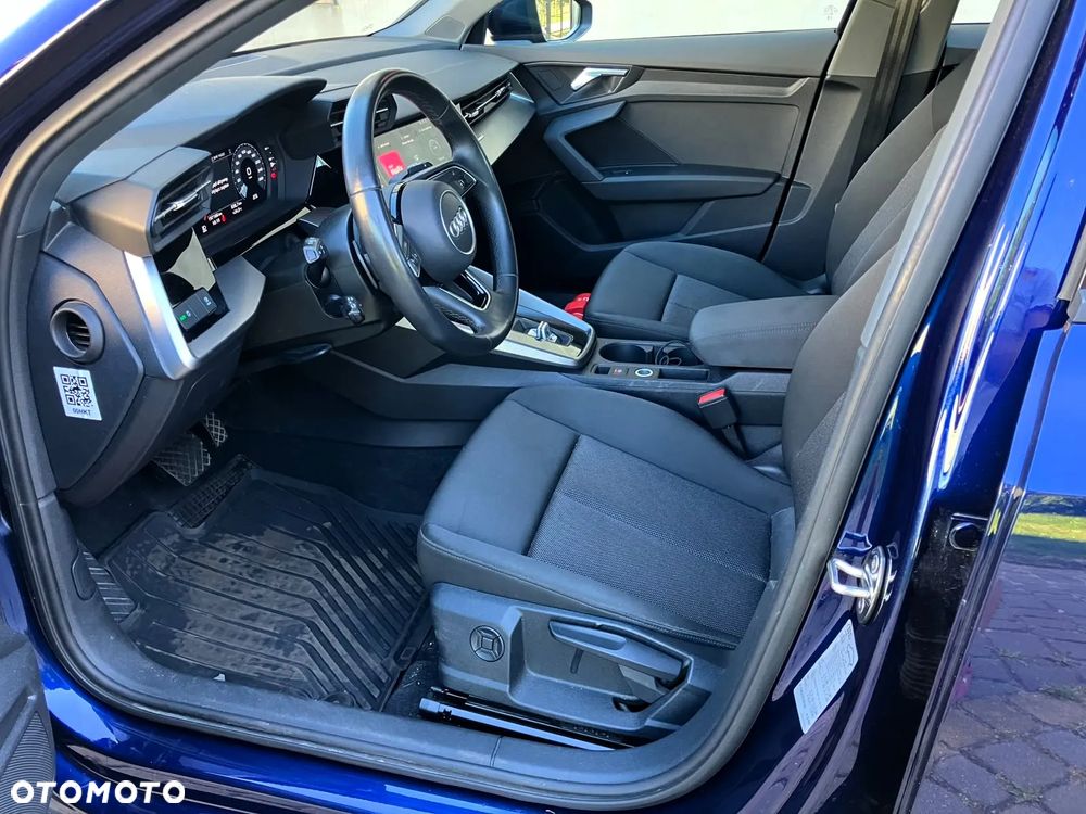 Audi A3 Sportback 30 TDI S tronic - 12