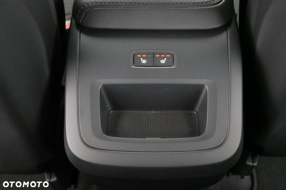 Volvo XC 60 - 24