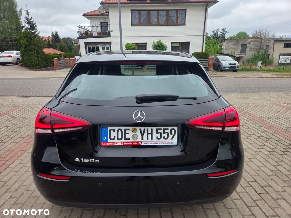 Mercedes-Benz Klasa A 180 d 7G-DCT Style - 9