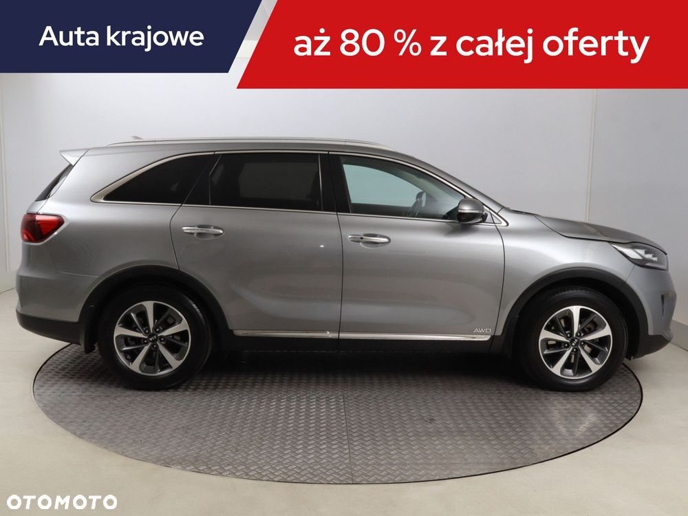 Kia Sorento - 8
