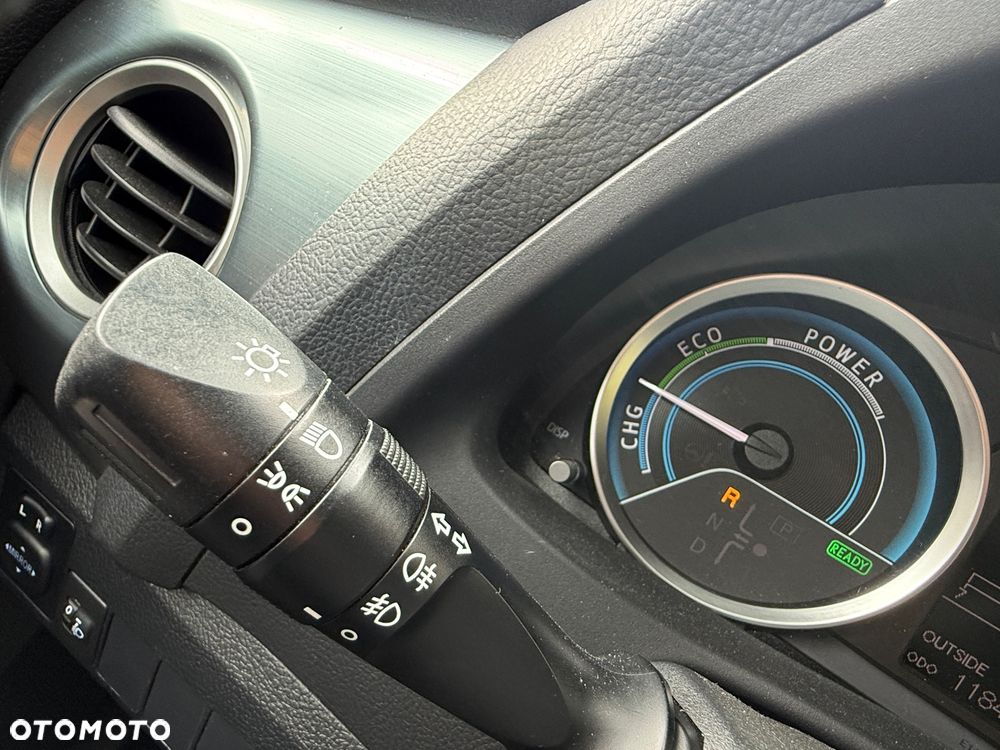 Toyota Auris Hybrid 135 Premium - 18