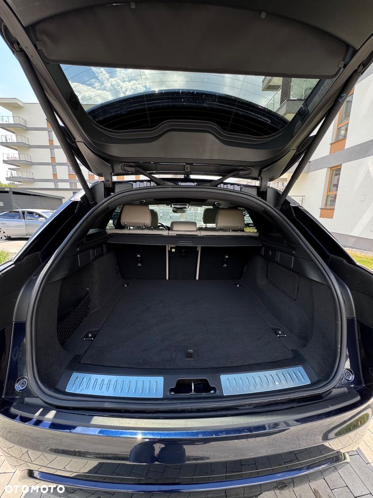 Land Rover Range Rover Velar - 24