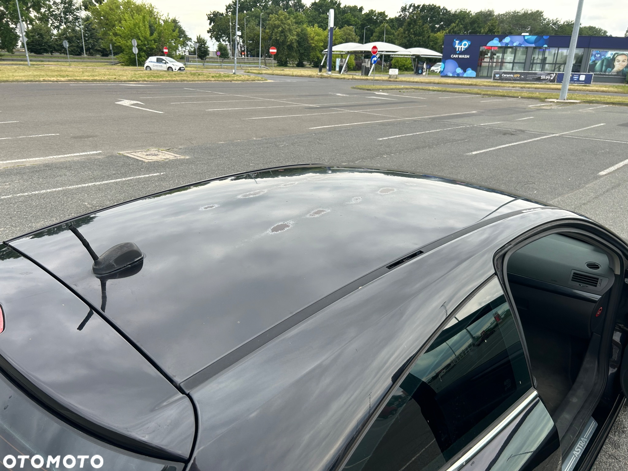 Opel Astra III GTC 2.0 T Cosmo - 18