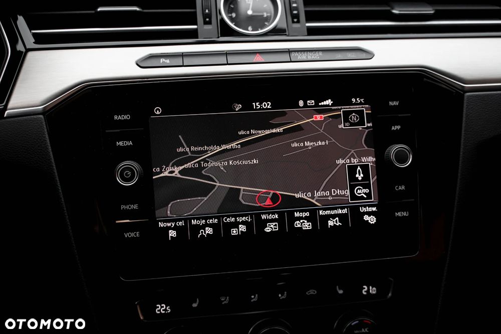 Volkswagen Passat 2.0 TDI SCR DSG Highline - 30