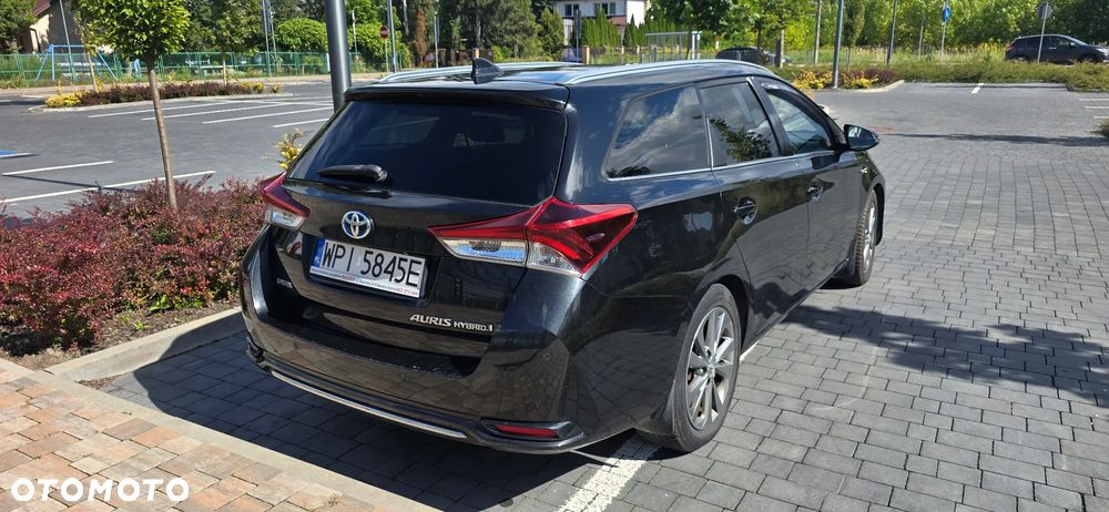 Toyota Auris Hybrid 135 Prestige - 3