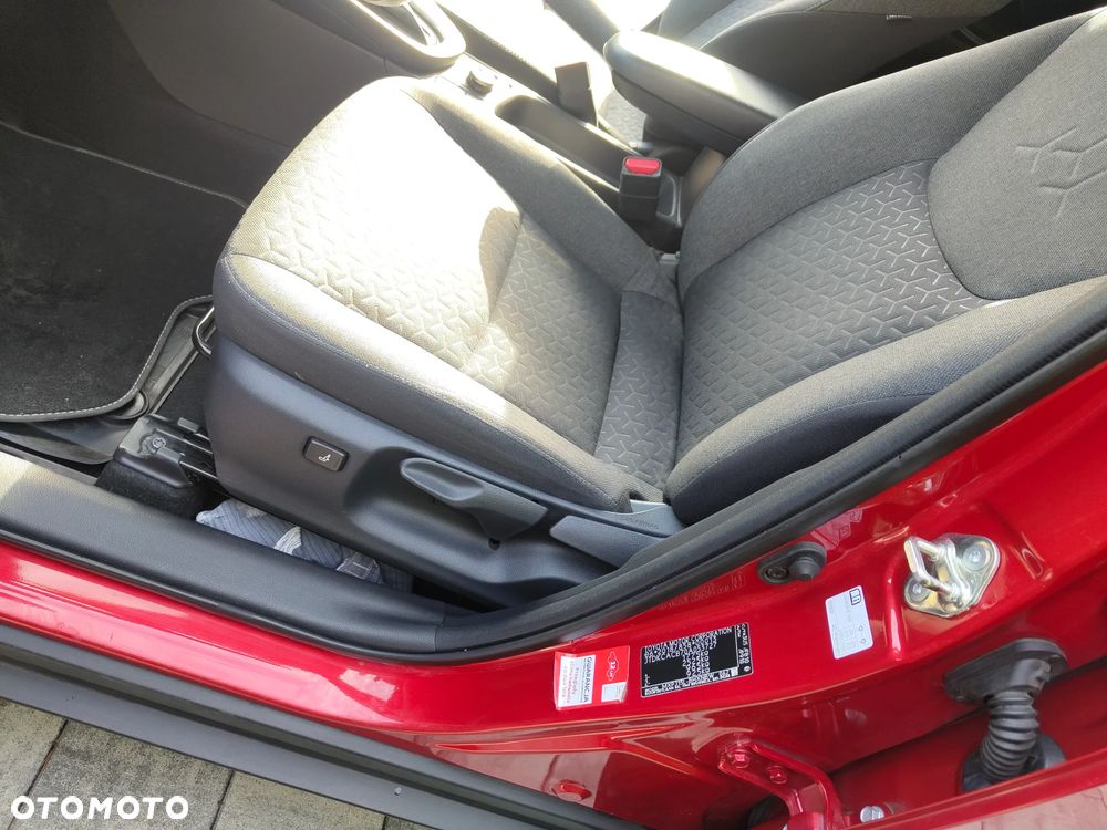Toyota Yaris - 12