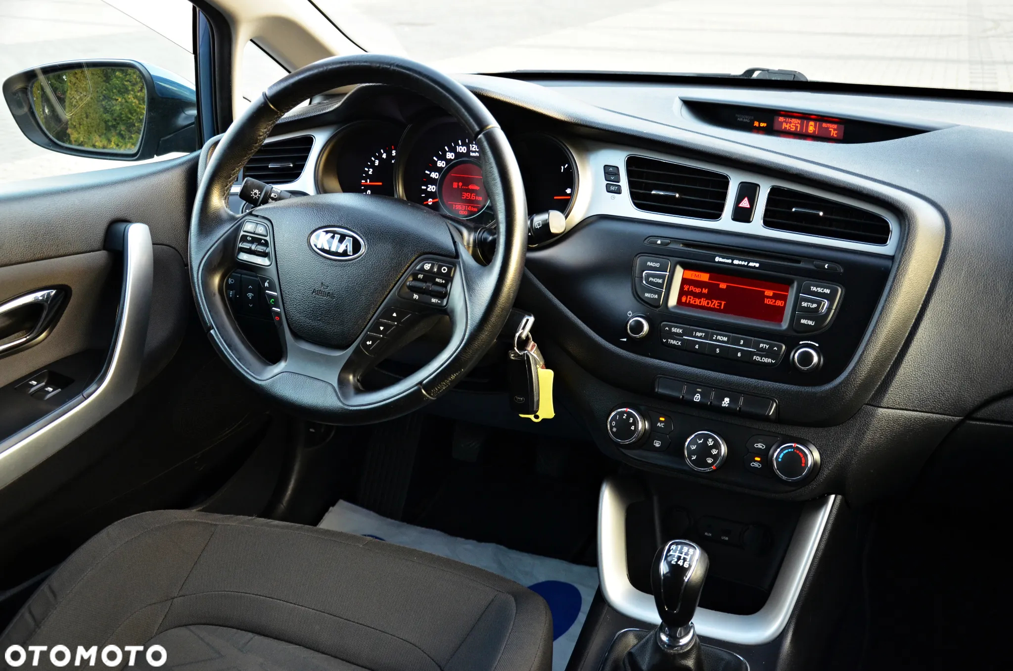 Kia Ceed - 5