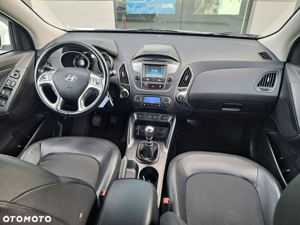 Hyundai ix35 2.0 CRDi 4WD Premium - 4