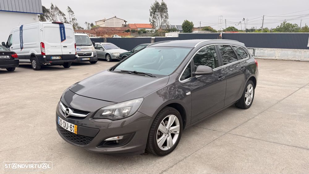 Opel Astra Sports Tourer 1.3 CDTi Executive S/S - 1