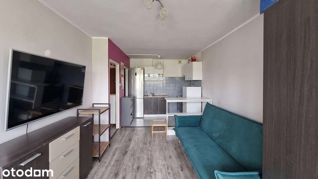 Mieszkanie 2-pokojowe, Świetna Lokalizacja, Niski czynsz, Balkon