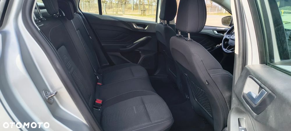 Ford Focus 1.0 EcoBoost STart-Stopp-System ACTIVE - 17