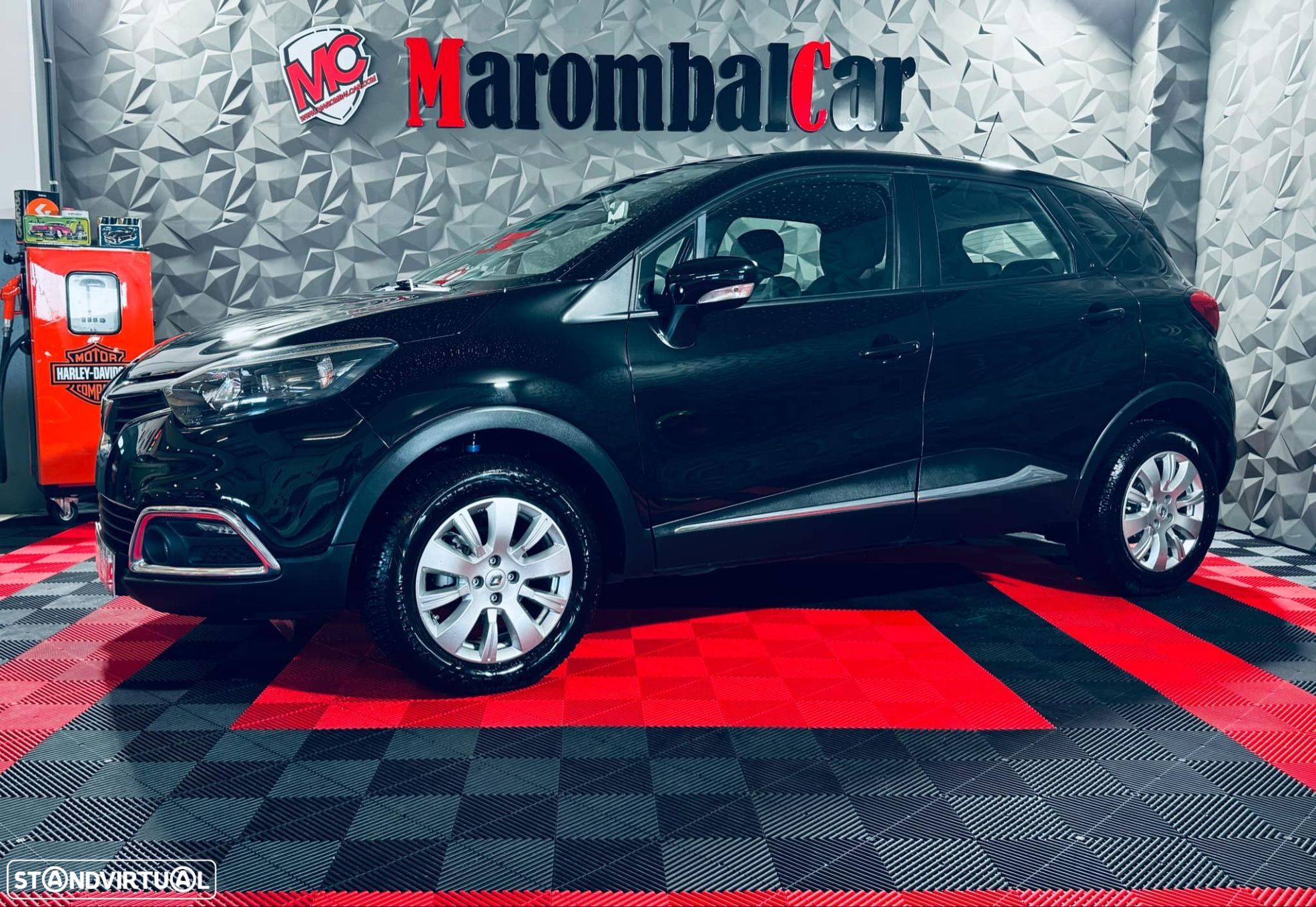 Renault Captur 0.9 TCE Exclusive - 1
