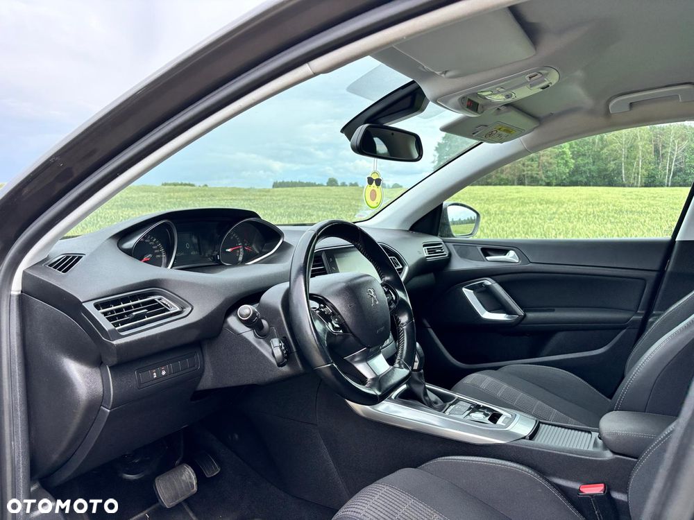 Peugeot 308 - 21