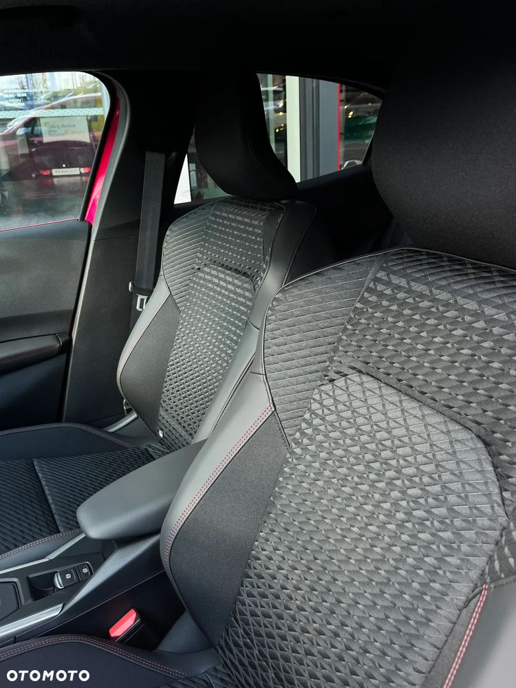 Renault Clio 1.8 E-TECH Full Hybrid 160 Techno - 11